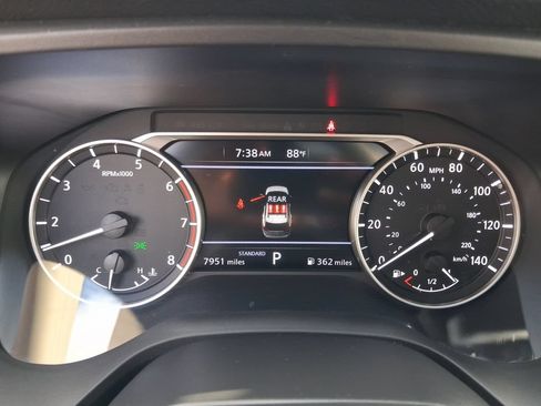 Certified 2025 Nissan Rogue SV w/ SV Premium Package FWD image 19