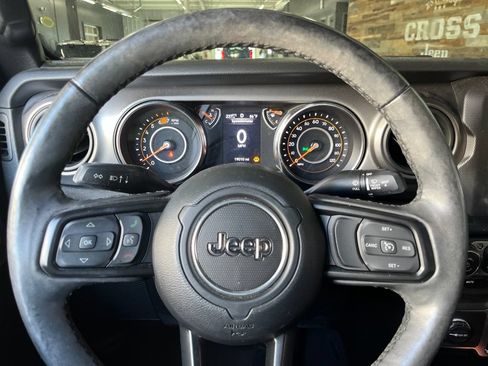 Used 2023 Jeep Wrangler Sport AWD/4WD image 5