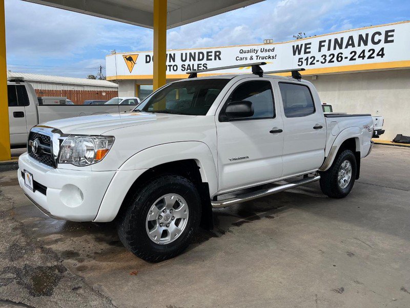 Used 2011 Toyota Tacoma PreRunner w/ TRD Off-Road Pkg w/JBL Audio RWD image 3