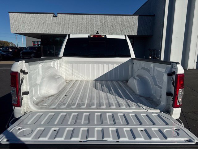Used 2024 RAM 1500 Big Horn AWD/4WD image 9