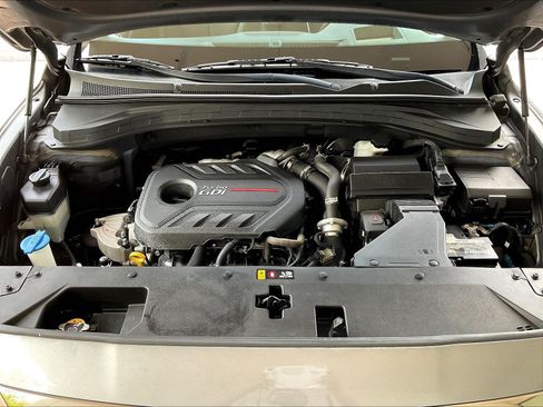 Used 2020 Hyundai Santa Fe Limited FWD image 29