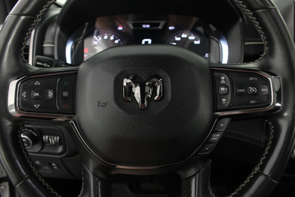 Used 2024 RAM 1500 Limited AWD/4WD image 14