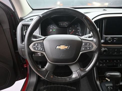 Used 2019 Chevrolet Colorado Z71 AWD/4WD image 23