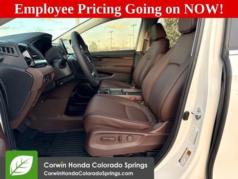 New 2026 Honda Odyssey Touring image 14