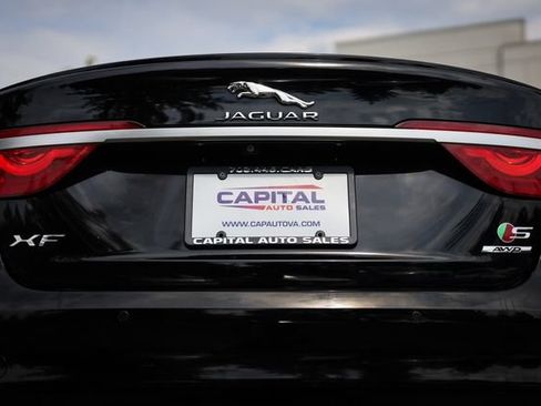Used 2018 Jaguar XF S AWD/4WD image 13