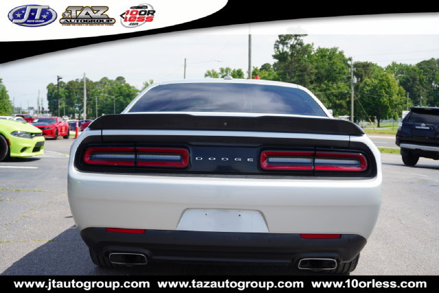 Used 2019 Dodge Challenger R/T Scat Pack RWD image 6