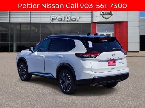 New 2026 Nissan Rogue Platinum w/ Tech Package image 3