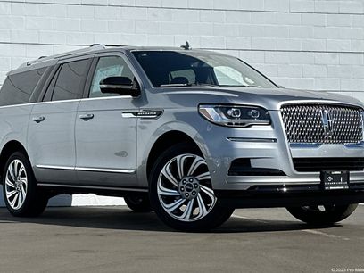 New 2024 Lincoln Navigator L Reserve
