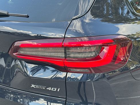Certified 2023 BMW X5 xDrive40i w/ M Sport Package image 29