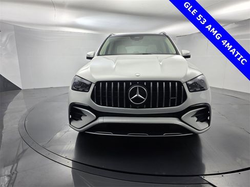 Used 2025 Mercedes-Benz GLE 53 AMG 4MATIC image 2