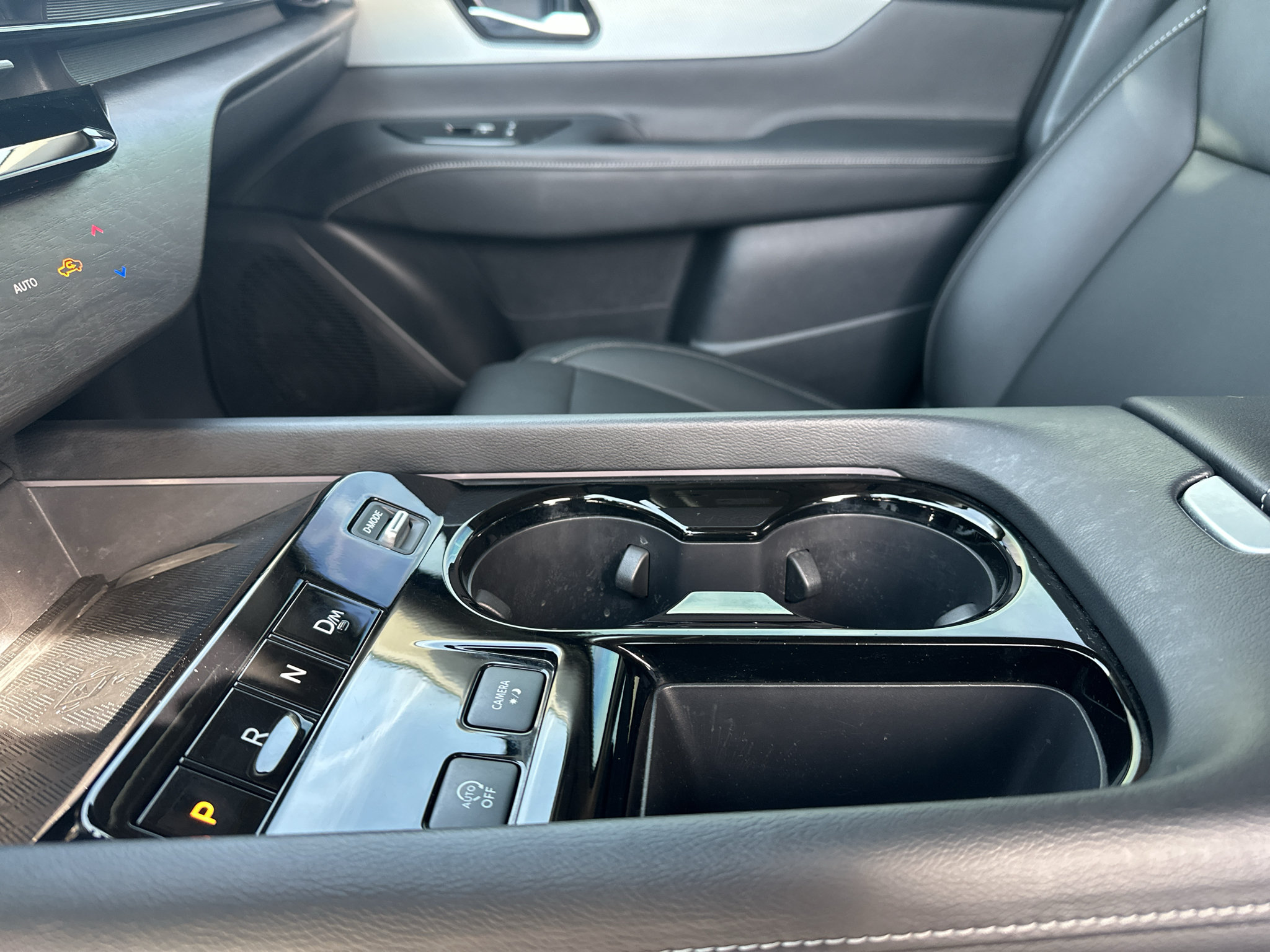 Used 2025 Nissan Murano SL AWD/4WD image 19