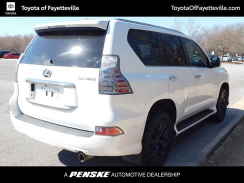 Used 2022 Lexus GX 460 Premium image 4