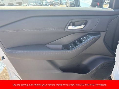 New 2026 Nissan Rogue Dark Armor AWD/4WD image 10