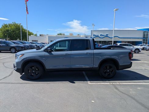 Used 2022 Honda Ridgeline Black Edition image 9