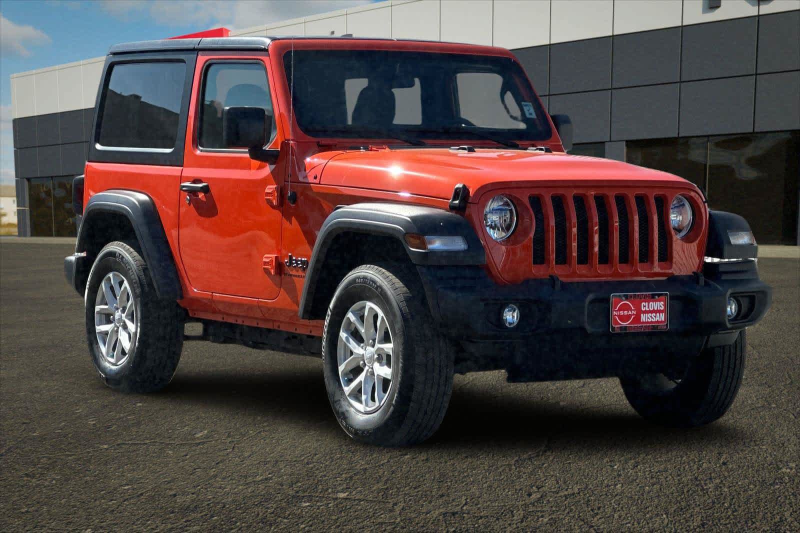 Used 2023 Jeep Wrangler Sport AWD/4WD image 10