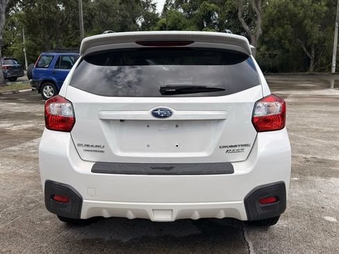 Used 2017 Subaru Crosstrek 2.0i Premium w/ Moonroof Package AWD/4WD image 7
