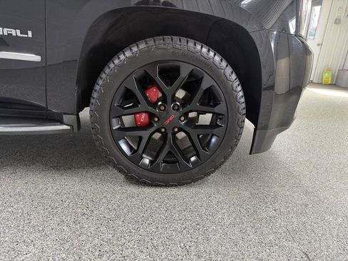 Used 2016 GMC Yukon Denali w/ Open Road Package AWD/4WD image 54