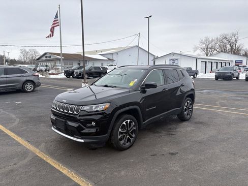 Used 2022 Jeep Compass Limited image 20