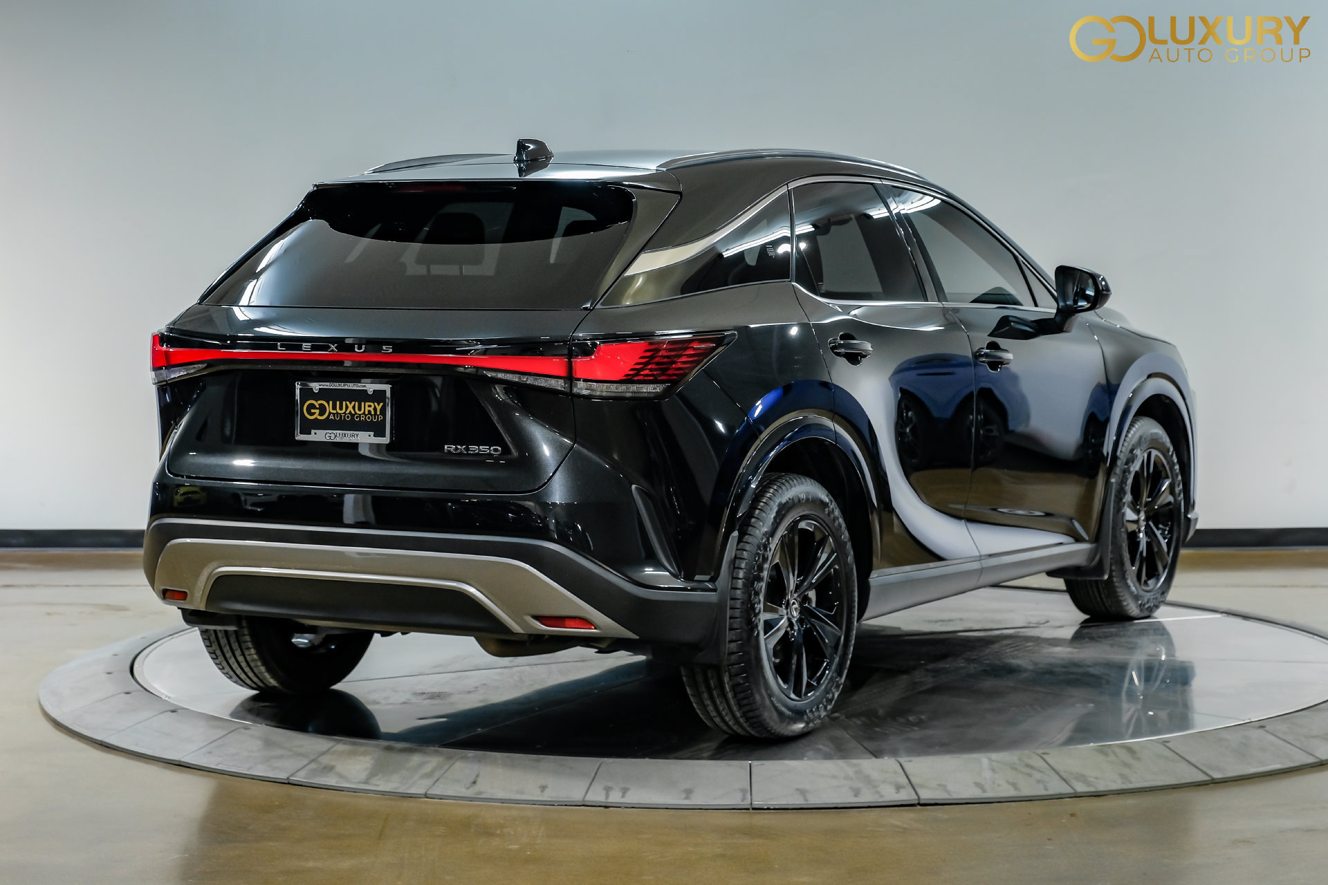 Used 2024 Lexus RX 350 Premium w/ Cold Area Package FWD image 10