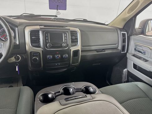 Used 2017 RAM 1500 Classic SLT image 23