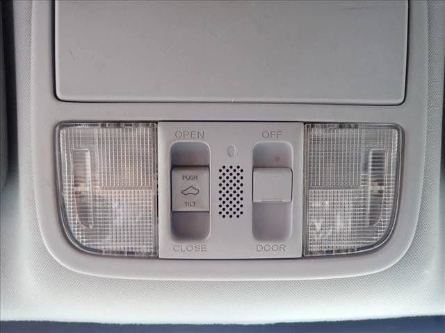 Used 2010 Honda CR-V EX image 19