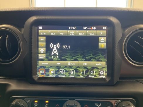 Used 2022 Jeep Wrangler Unlimited Sport image 22