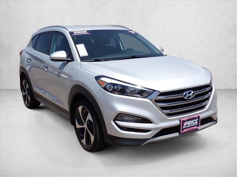 Used 2017 Hyundai Tucson Limited w/ Cargo Package AWD/4WD image 6