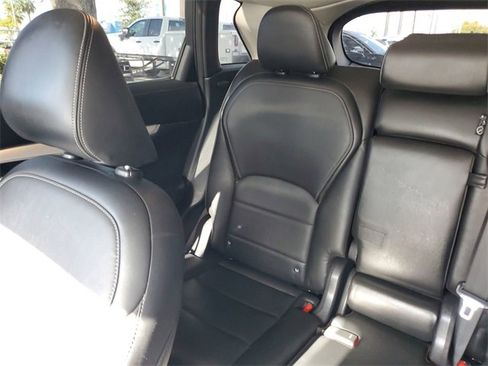 Used 2020 INFINITI QX50 Luxe w/ Navigation Package image 12