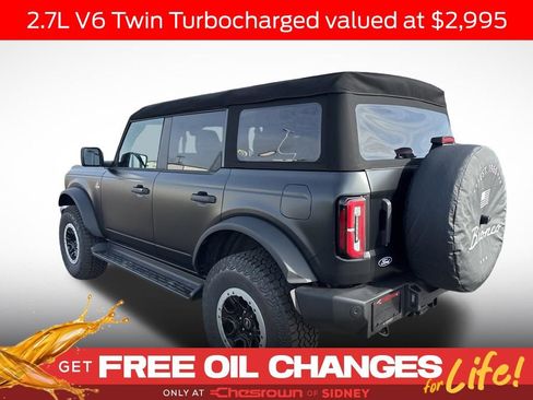 New 2026 Ford Bronco Outer Banks w/ Sasquatch Package image 3