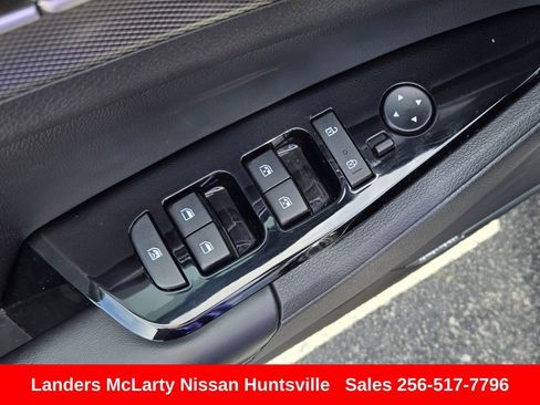 Used 2024 Kia Sportage SX AWD/4WD image 24