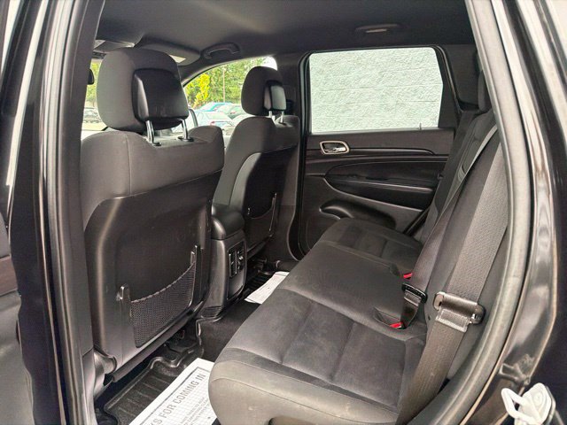 Used 2014 Jeep Grand Cherokee Laredo w/ 18" Wheel & 8.4" Radio Group AWD/4WD image 15