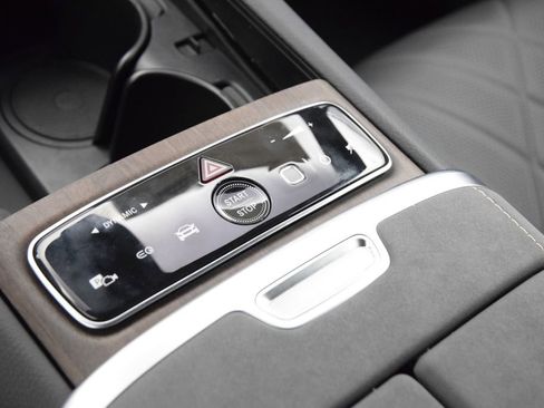 New 2026 Mercedes-Benz EQS 580 4MATIC Sedan image 28
