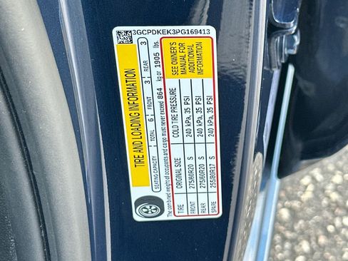 Used 2023 Chevrolet Silverado 1500 LT image 31