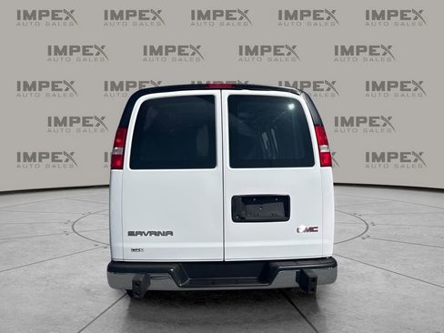 Used 2023 GMC Savana 2500 w/ Driver Convenience Package image 4