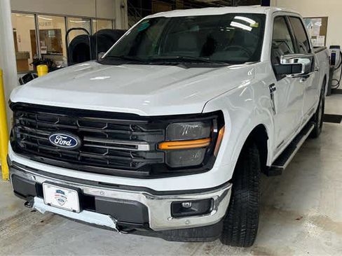 New 2025 Ford F150 XLT w/ Equipment Group 302A MID image 24