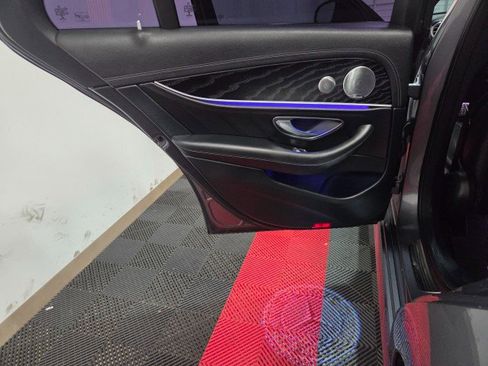 Used 2017 Mercedes-Benz E 43 AMG 4MATIC Sedan image 32