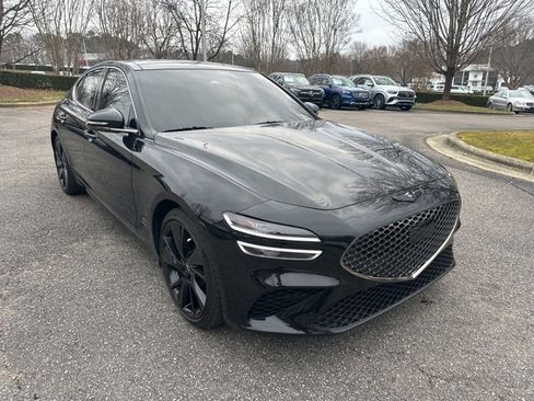 Used 2023 Genesis G70 2.0T w/ Sport Prestige Package image 3