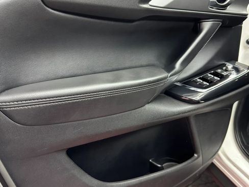 Used 2018 MAZDA CX-9 Touring image 9