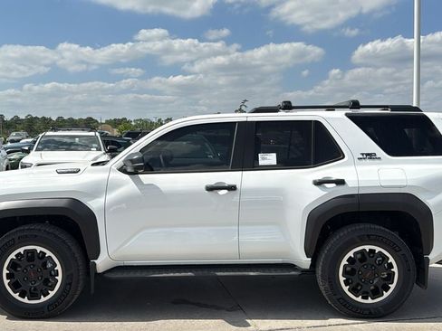New 2026 Toyota 4Runner TRD Off-Road Premium AWD/4WD image 3