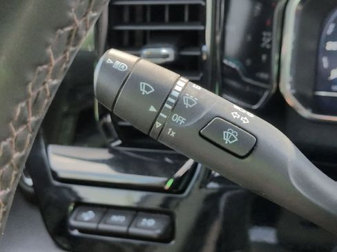 Used 2023 Chevrolet Silverado 1500 ZR2 w/ Technology Package image 18