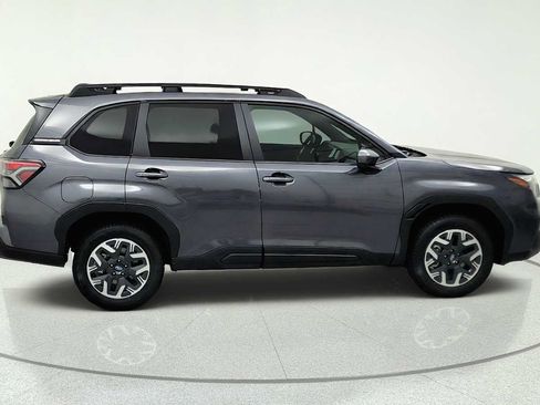 New 2026 Subaru Forester Premium AWD/4WD image 10