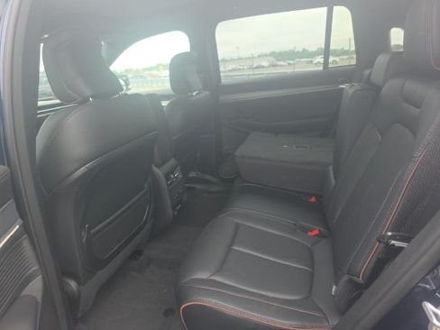 Used 2024 Jeep Wagoneer Launch Edition AWD/4WD image 5
