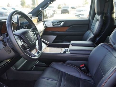 Used 2023 Lincoln Navigator Black Label image 21