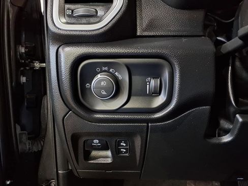 Certified 2022 RAM 1500 Big Horn image 15