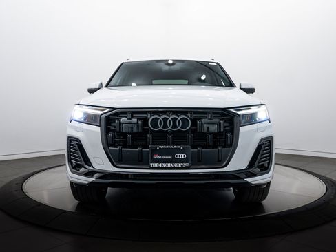 Certified 2025 Audi Q7 2.0T Premium Plus w/ Premium Plus Package image 23
