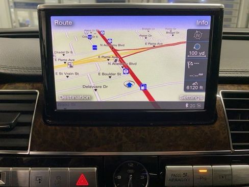 Used 2012 Audi A8 L 4.2 image 21