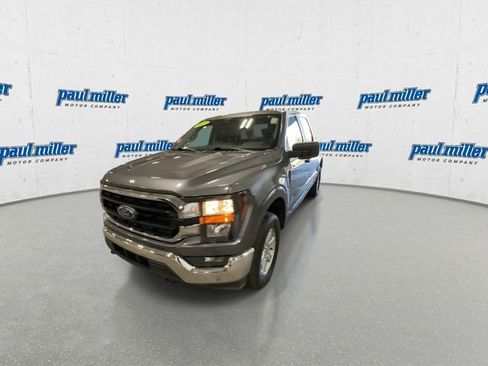 Used 2023 Ford F150 XLT image 4