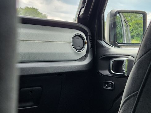 New 2025 Jeep Wrangler Sport S image 22