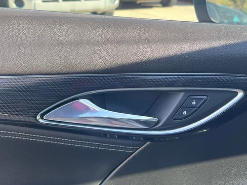 Used 2023 Buick Envision Preferred image 23