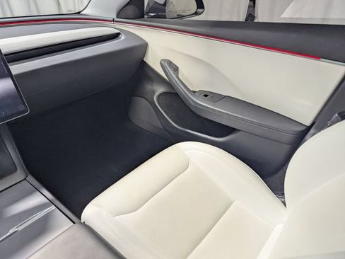 Used 2024 Tesla Model 3 Standard Range RWD image 8